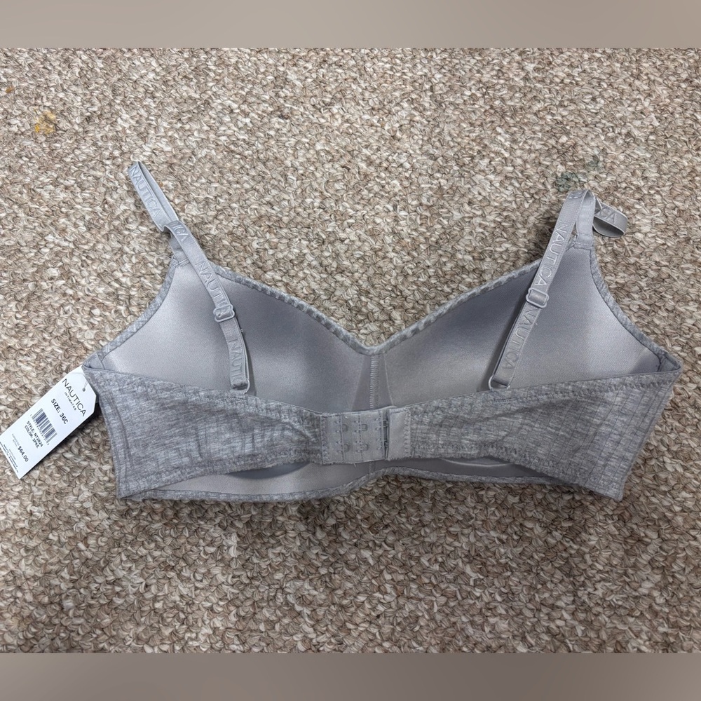 Bras! 3 pack - Picture 2 of 4